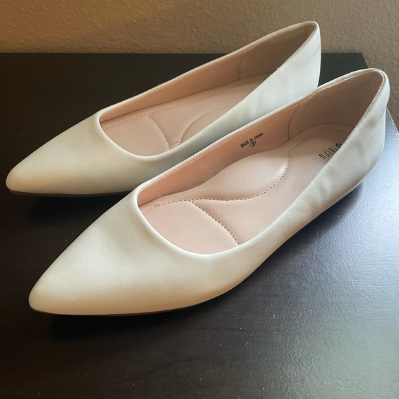 COPY - White Pointed Flats - Picture 2 of 4